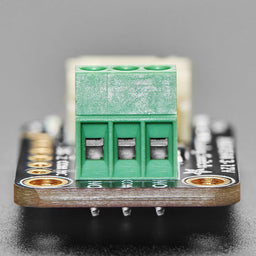 An image of Adafruit STEMMA Analog SPDT Switch - MAX4544 12V - JST PH 2mm