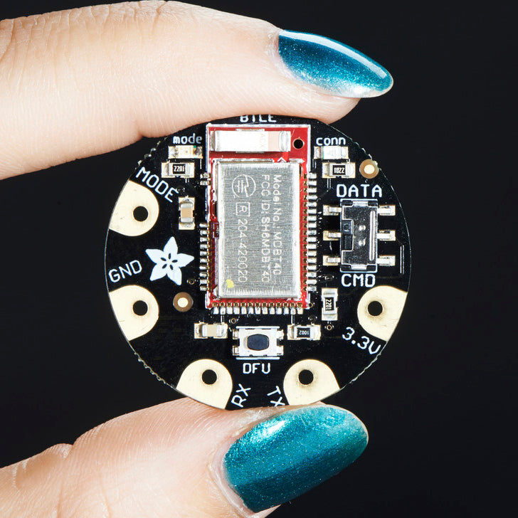 Flora Wearable Bluefruit LE Module - Would you like to add powerful and easy-to-use Bluetooth Low Energy to your wearable FLORA project?