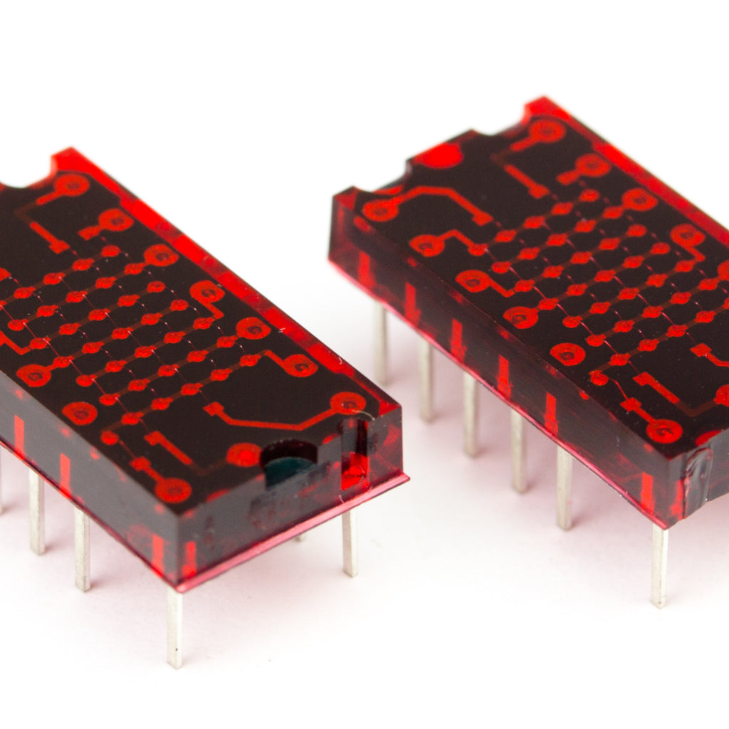 LTP-305 LED matrix (pair) - The Lite-On LTP-305 LED matrices have quite a heritage! They were first developed in 1971 by Texas Instruments, but subsequently have been manufactured by Lite-On.